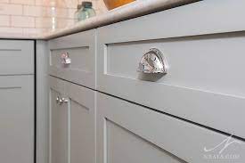 5 kitchen cabinet hardware trends