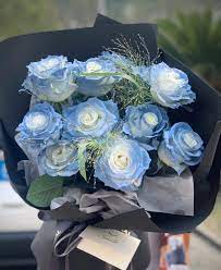 large blue rose bouquet amazing blue