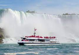 the falls boat tour niagara falls