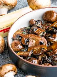 easy sauteed mushrooms with garlic