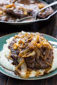 cubed steak with onion gravy y