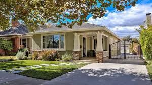 The history of craftsman style houses is a bit muddled, as history often is. Lessons From Listing Photos Ca Craftsman Sold For 200k Over Asking Realtor Com
