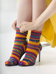 Simple Crochet Socks – Lion Brand Yarn