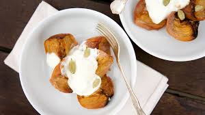 baked persimmons with cardamom and
