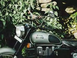 royal enfield to invest rs 3 000 cr in