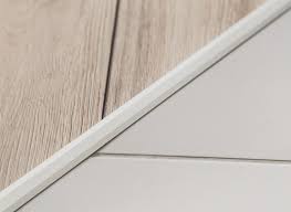 how to install flooring threshold bars