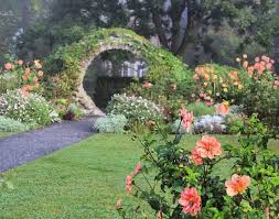 Blithewold Has A Secret Garden Hike In