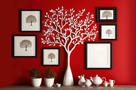 Family Tree With Photo Frames And Decor