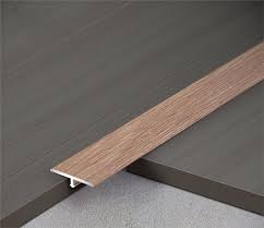 laminate flooring suppliers