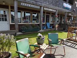 Cannon Beach Hardware And Public House