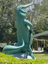 Jacksonville Fl Goofy Giant Gator Statue