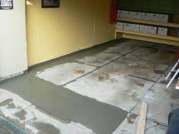 laying porcelain tile for garage floor
