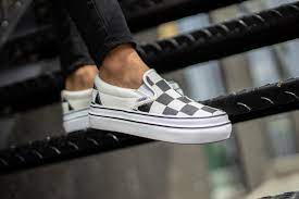 The latest ones are on nov 16, 2020 12 new off white checkered vans results have been found in the last 90 days, which means that every 8, a new off white checkered. Vans Women S Super Comfycush Slip On Big Classics Checker Black Off White Vn0a4u1fxt4