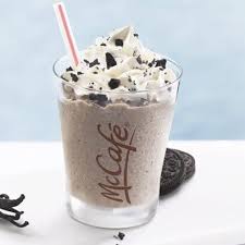 get a small oreo cookie coffee iced