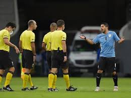 O uruguai conquistou hoje o primeiro lugar do grupo c da primeira fase da copa américa. Ffqnddehlpiwjm