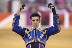 Spanish Bullfighter Alejandro Talavante Shows Bulls - Foto de stock de  contenido editorial: imagen de stock | Shutterstock Editorial