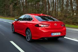 Opel insignia grand limousine inspired by an s class pullman new opel insignia grand sport is a new competitor in the range of gm s fam limousine opel new cars. Opel Insignia Grand Sport Test Der Preis Fur Die Opc Line Speed Heads