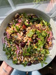 farro salad with gs and pistachios