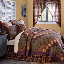 Heritage Farms Luxury King Quilt Set