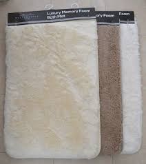 luxury plush pile memory foam bath mat