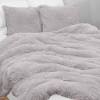 Queen comforter sets can be comfortable and allow you to feel warm at night. 1