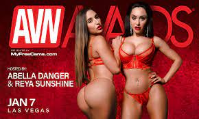Abella Danger & Reya Sunshine to Co-Host 2023 AVN Awards Show | AVN