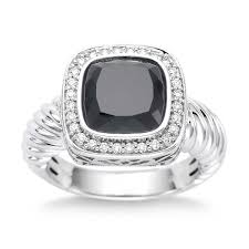 This is my review on the onyx essence black diamond hair. Black Onyx And Diamond 14kt White Gold Ring