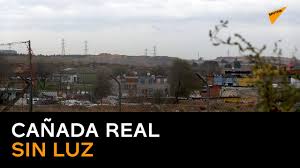 Dos meses sin luz en Cañada Real: ¿cómo sobreviven los vecinos de un barrio  marginal de Madrid? | Vídeo - Sputnik Mundo