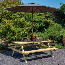 6ft Picnic Table With Grey Parasol