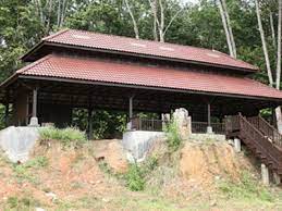 The lenggong valley in hulu perak is one of peninsular malaysia's most important areas for archaeology, as excavations have revealed many traces of malaysia's prehistory. Bukit Jawa Lenggong Malaysia Tourist Information