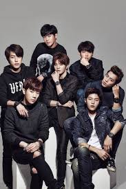 Infinite members | infinite is the first boy band group that formed by woolim entertainment at 2010 which is consisted of six member ( previously it has seven member). Infinite Buscar Con Google Selebritas Aktor Selebriti