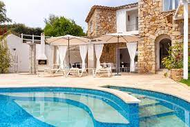 location villas de luxe avec piscine