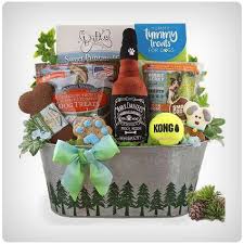 See more ideas about pet gift basket, gift baskets, basket. 13 Woof Worthy Dog Gift Baskets And Boxes Dodo Burd