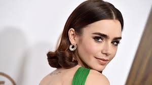 lily collins makeup free selfie picture