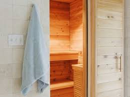 sauna vs steam room what are the