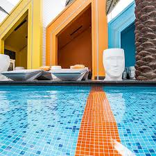Pros Cons Of A Tiled Swimming Pool