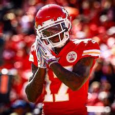 Sammy watkins proving his worth. Mecole Hardman Jr On Twitter Only If This Picture Could Talk Kansas City Chiefs Football Kansas City Chiefs Logo Nfl Football Wallpaper