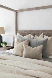 Ways To Arrange Bed Pillows Design Ideas