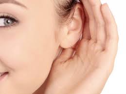 أضرار عملية تجميل الأذن البارزة وأهم أسبابها - مجلة هي