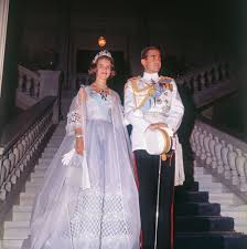 Head to the link for more ariana grande inspired. 35 Iconic Royal Wedding Dresses Best Royal Wedding Gowns Of All Time