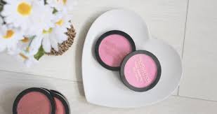 makeup revolution the matte blush