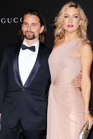 Husband while searching for a lost treasure. Kate Hudson And Matt Bellamy Split End Engagement British Vogue
