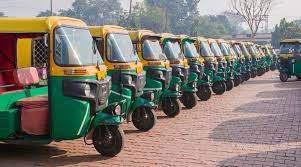 autorickshaws | Karnataka government directs Uber, Ola and other cab aggregators to stop auto-rickshaw services - Telegraph India