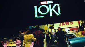 Loki, el impredecible villano loki (hiddleston) regresa como el dios del engaño en una nueva serie tras los acontecimientos de avengers. Super Leak Erstes Bild Zur Neuen Marvel Serie Loki Aufgetaucht Marvel Marvel Dc Zeichentrickserien