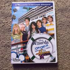 Đây là tập chéo giữa các tập phim của wizards of waverly place, the suite life on deck, and hannah montana. Wizards On Deck With Hannah Montana Dvd Message Me Depop
