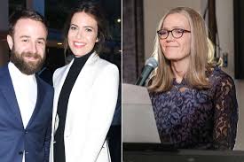 mandy moore thanks taylor goldsmith for