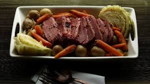 Place the corned beef brisket, carrots, pearl onions, parsley, bay leaves and peppercorns in the instant pot and add 3 cups of water. How To Make Delicious Corned Beef And Cabbage In An Instant Pot In About An Hour Chicago Tribune