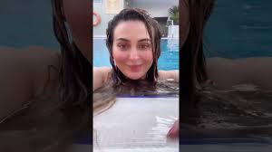 فرح يوسف مع زوجها بالمايوه تسبح - YouTube