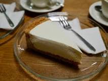 What is the difference between New York cheesecake and Philadelphia cheesecake?