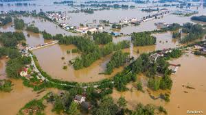Chinese president xi jinping addressed the flooding wednesday, describing the situation as very severe and ordering authorities to prioritize the safety of people's lives and property, state news agency xinhua reported. Broken Levees Trap Thousands In China Floods Voice Of America English
